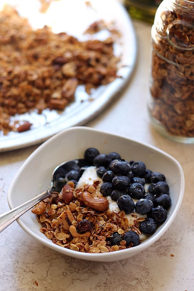 GLUTEN FREE GRANOLA